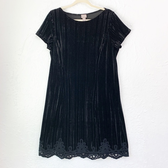 Chico's Dresses & Skirts - Chico's Velvet Embroidered Hem Shift Dress Black Sz Large